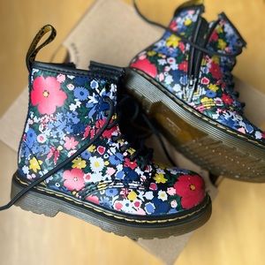Dr.Martens  1460 wanderflora kids US 8